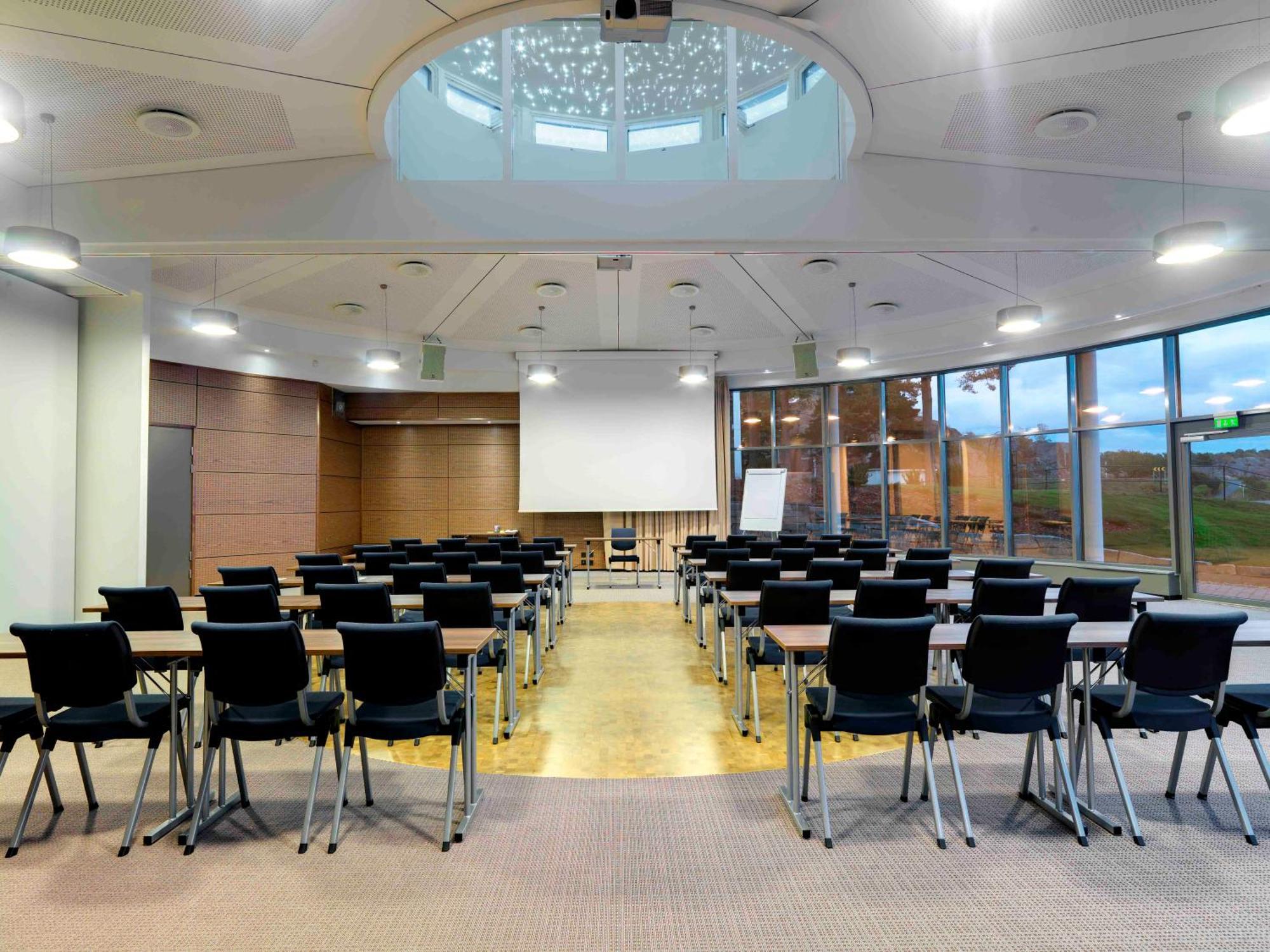 - By Classic Norway Hotel 4*